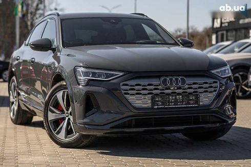 Audi Q8 e-tron 2023 - фото 2