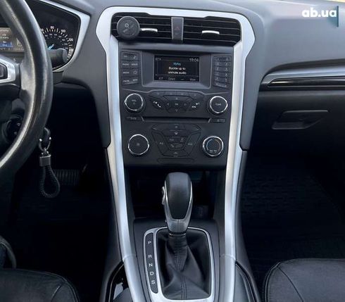 Ford Fusion 2015 - фото 18