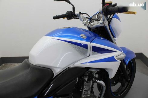 Suzuki GSR 2015 - фото 13