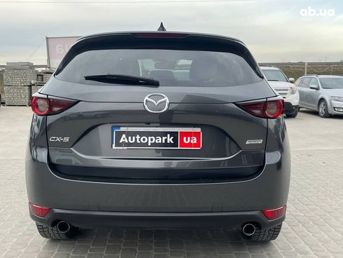 Mazda CX-5 2018 серый - фото 37