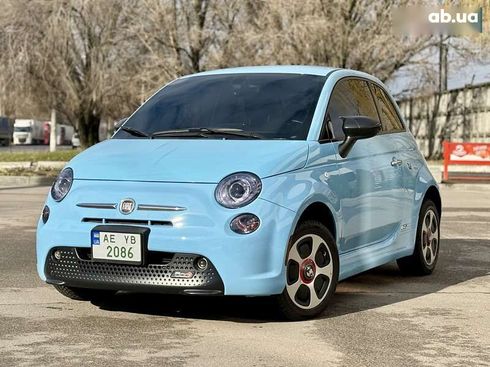 Fiat 500E 2017 - фото 2