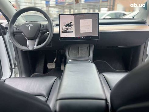 Tesla Model Y 2022 - фото 7