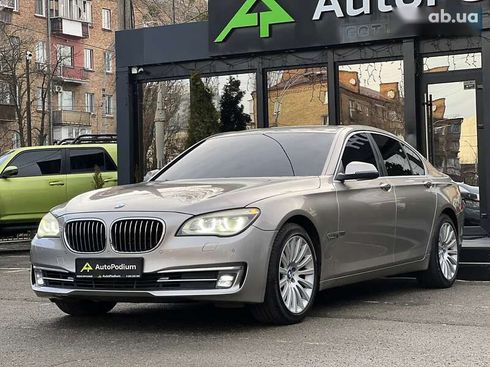 BMW 7 серия 2012 - фото 4