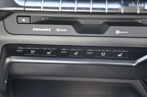 Lexus UX 2019 - фото 20