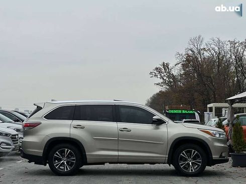 Toyota Highlander 2016 - фото 5