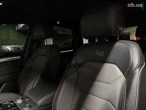 Volkswagen Touareg 2021 - фото 6