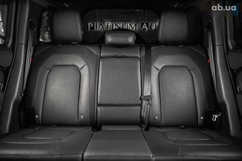 Land Rover Defender 2022 - фото 9
