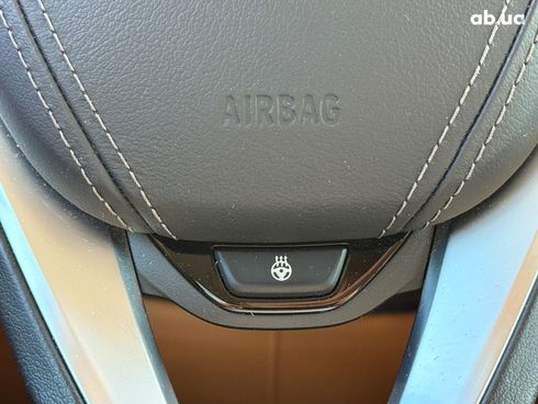 BMW 7 серия 2019 белый - фото 45