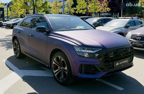 Audi Q8 2021 - фото 12