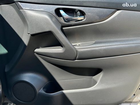 Nissan Rogue 2017 серый - фото 16