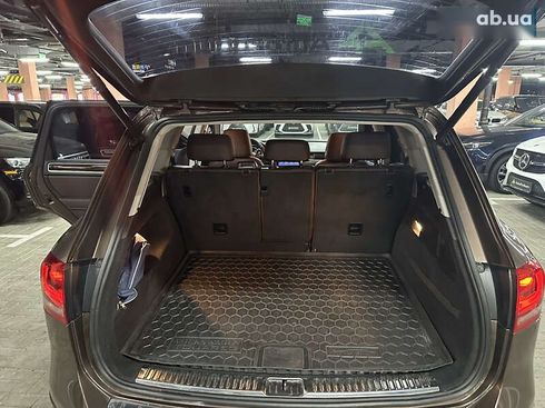 Volkswagen Touareg 2012 - фото 16
