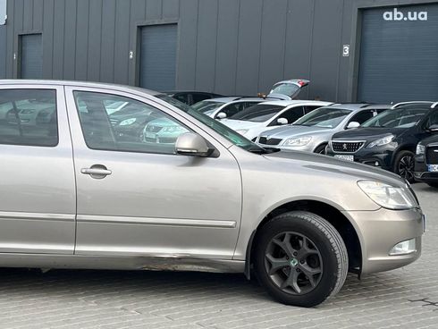 Skoda octavia a5 2010 бежевый - фото 4