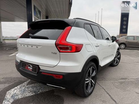 Volvo XC40 2019 - фото 9