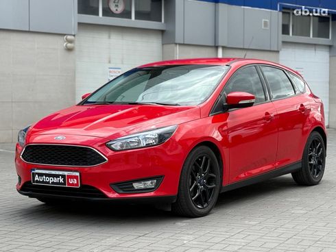 Ford Focus 2016 красный - фото 2