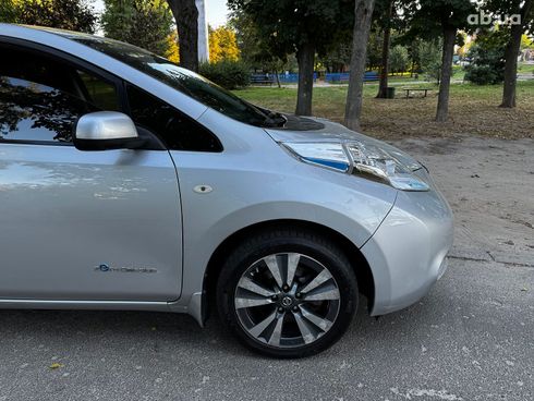 Nissan Leaf 2016 серый - фото 5