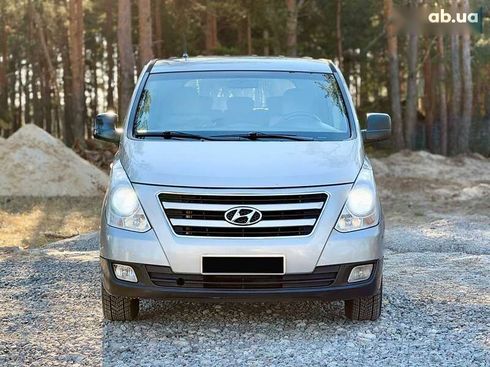 Hyundai H-1 2015 - фото 3