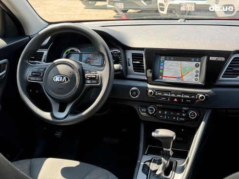 Kia Niro 2017 красный - фото 30