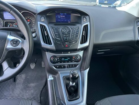 Ford Focus 2012 черный - фото 27