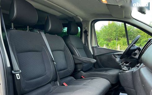 Opel Vivaro 2016 - фото 9