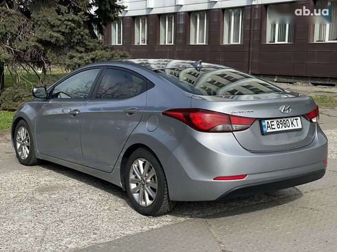 Hyundai Elantra 2014 - фото 10