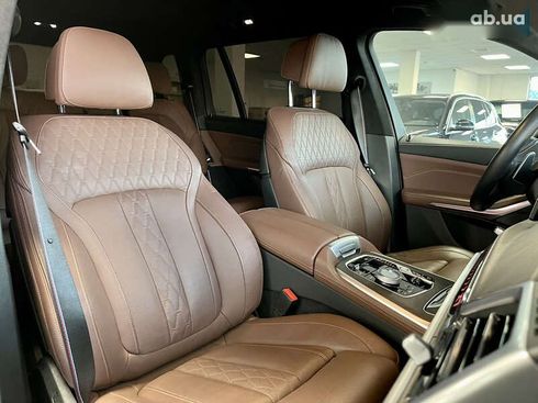 BMW X7 2024 - фото 23