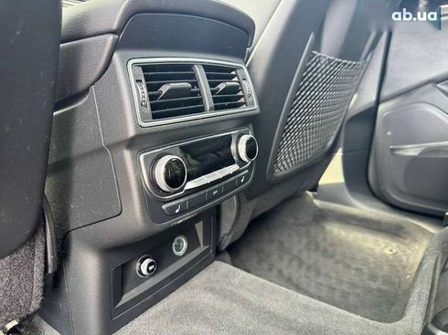 Audi Q7 2018 - фото 16