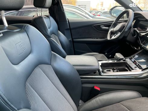 Audi Q8 2020 - фото 17