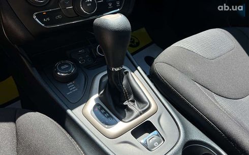 Jeep Cherokee 2016 - фото 19