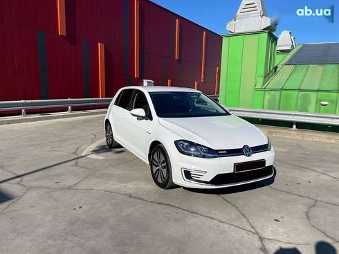 Volkswagen e-Golf 2020 - фото 3