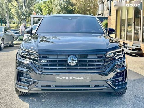 Volkswagen Touareg 2018 - фото 2
