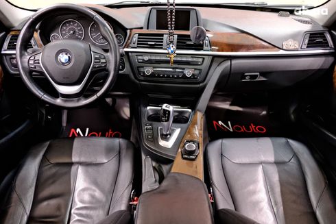BMW 3 серия 2017 белый - фото 7