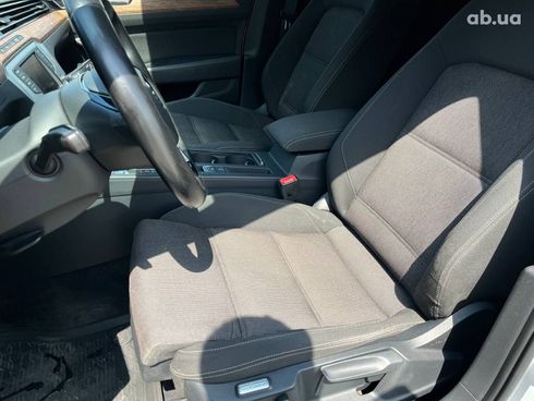 Volkswagen passat b8 2015 серый - фото 12