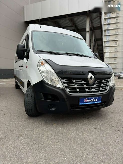 Renault Master 2015 - фото 17