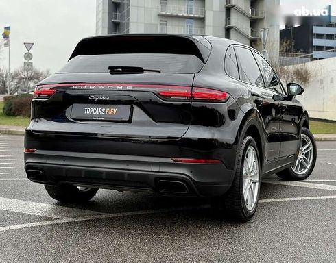 Porsche Cayenne 2019 - фото 14