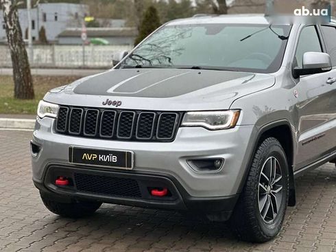 Jeep Grand Cherokee 2017 - фото 4