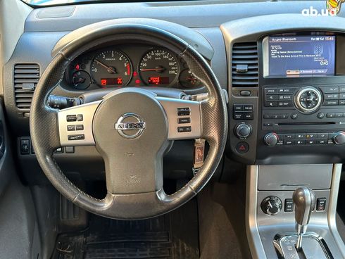 Nissan Navara 2014 черный - фото 25