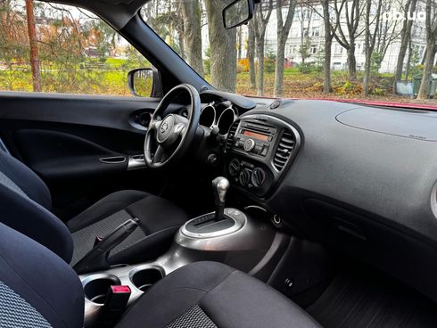 Nissan Juke 2018 красный - фото 24