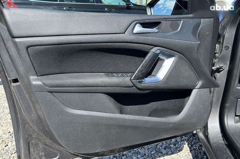 Peugeot 308 2017 - фото 11
