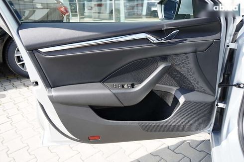 Skoda Octavia 2020 - фото 16