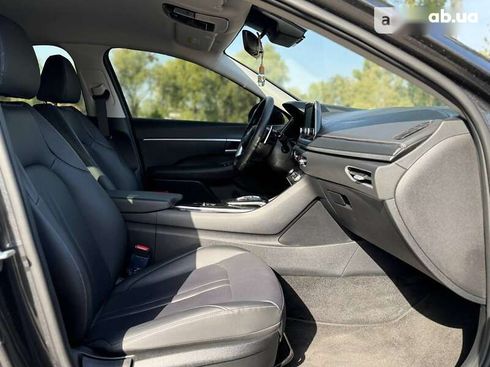 Hyundai Sonata 2019 - фото 28