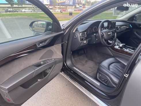 Audi A8 2017 черный - фото 4