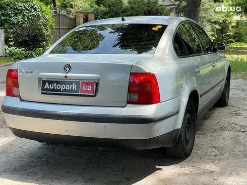 Volkswagen passat b5 1999 серый - фото 10