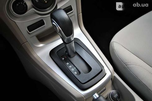 Ford Fiesta 2013 - фото 16