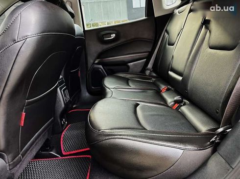 Jeep Compass 2020 - фото 27