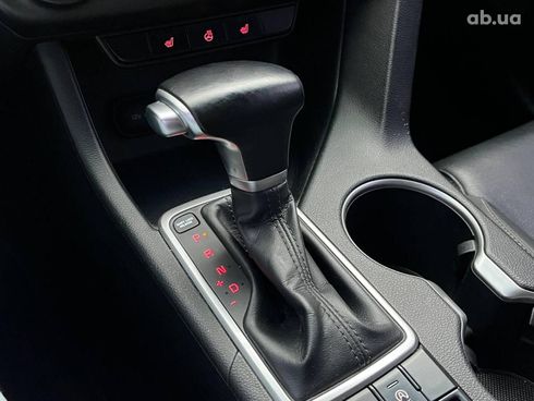 Kia Sportage 2016 белый - фото 30