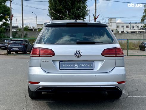Volkswagen Golf 2018 серебристый - фото 6