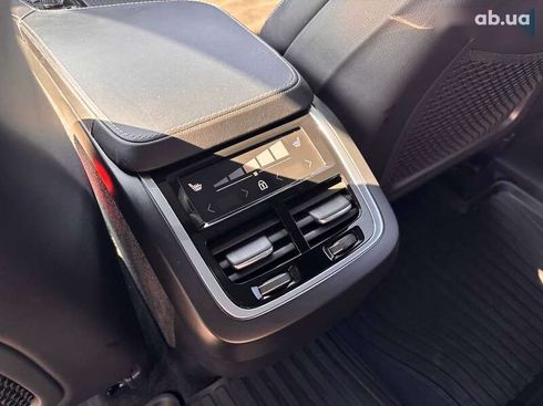 Volvo XC90 2019 - фото 23
