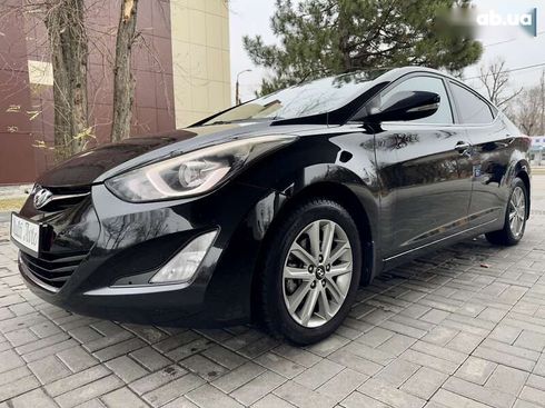 Hyundai Elantra 2014 - фото 6