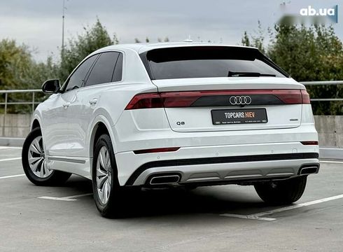 Audi Q8 2025 - фото 12