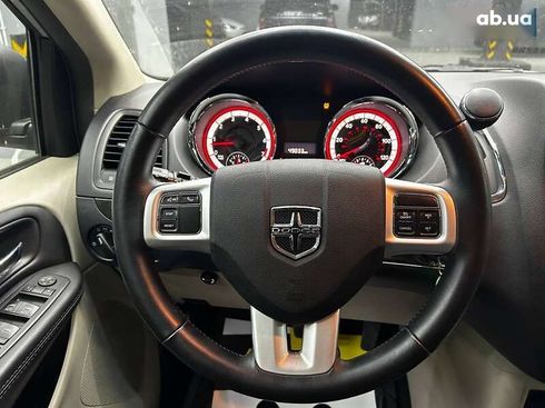 Dodge grand caravan 2017 - фото 14